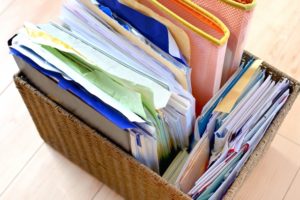 書類整理ができない人の特徴とは?書類整理のポイント・コツを解説